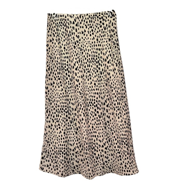 Altar’d State Cheetah Print Midi Skirt with Slip – Size XS - Picture 3 of 3